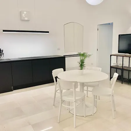 Apartment Federiciano White House - Center Bari